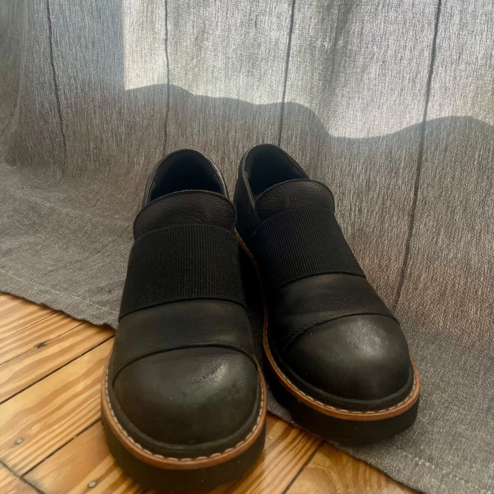 Sorel Joan Loafer in black - Picture 2 of 8